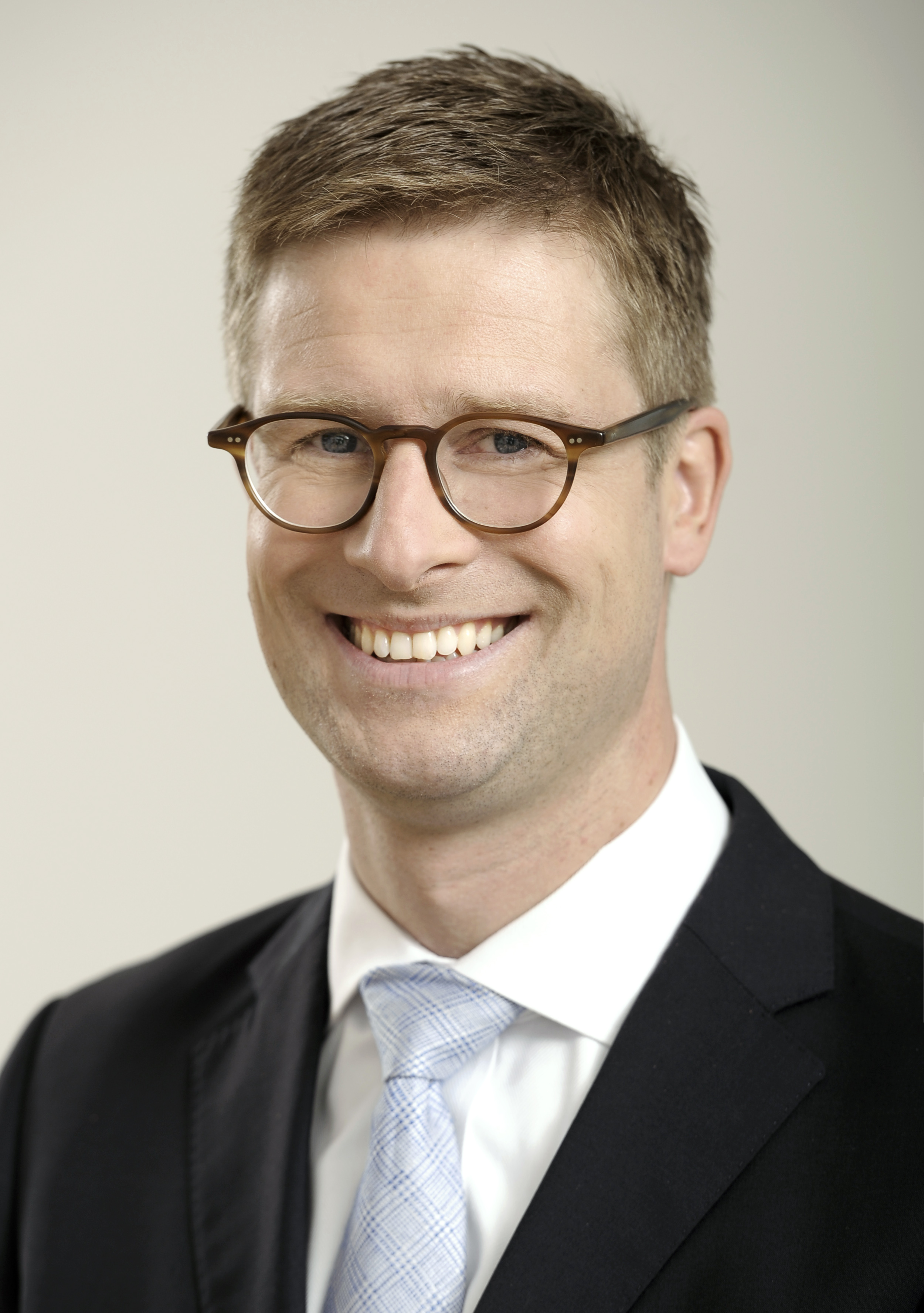 Dr. Christian Giesecke